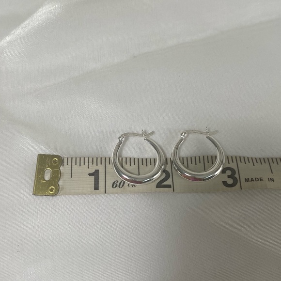 925 STERLING SILVER HOOP EARRINGS - Picture 6 of 6